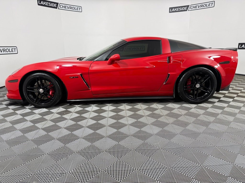 Used 2006 Chevrolet Corvette Z06 w/ Preferred Equipment Group image 2
