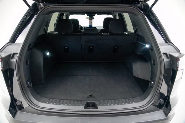 Used 2026 Chevrolet Equinox LT AWD/4WD image 12