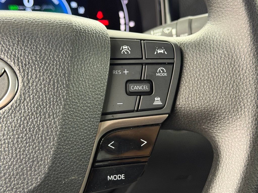 Used 2026 Toyota Camry LE FWD image 26
