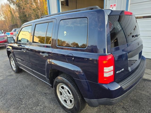Used 2014 Jeep Patriot Sport AWD/4WD image 7