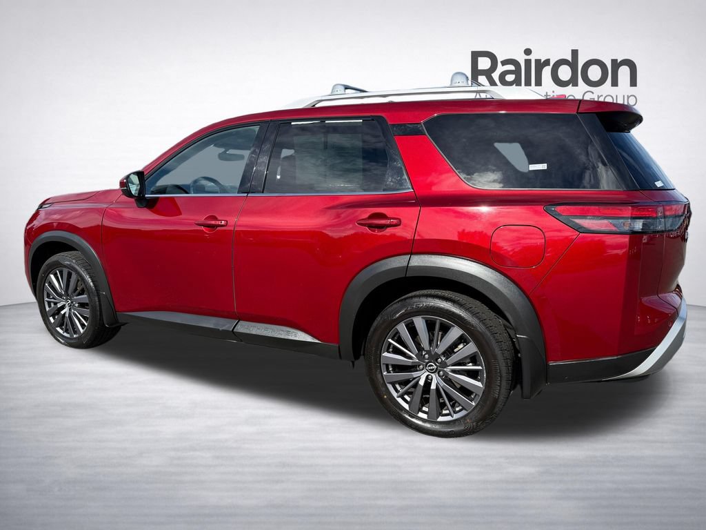 Used 2024 Nissan Pathfinder SL w/ SL Premium Package AWD/4WD image 5