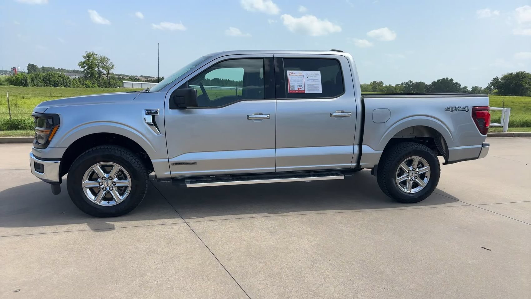 Used 2025 Ford F150 XLT w/ Equipment Group 301A Standard AWD/4WD image 5