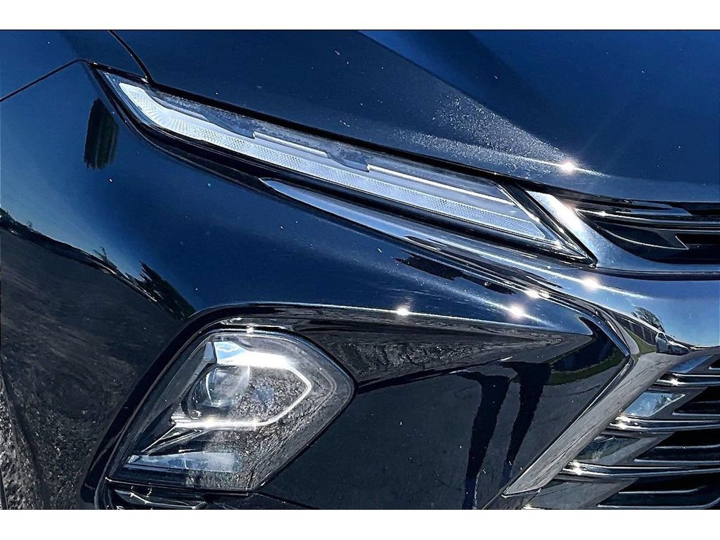 Used 2023 Chevrolet Blazer RS w/ Enhanced Convenience Package FWD image 30