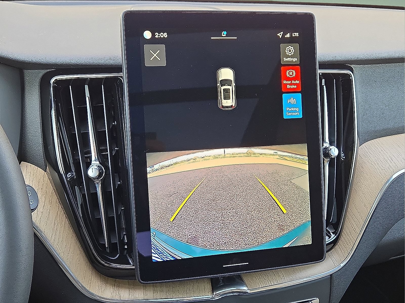 New 2026 Volvo XC60 B5 Core AWD/4WD image 20