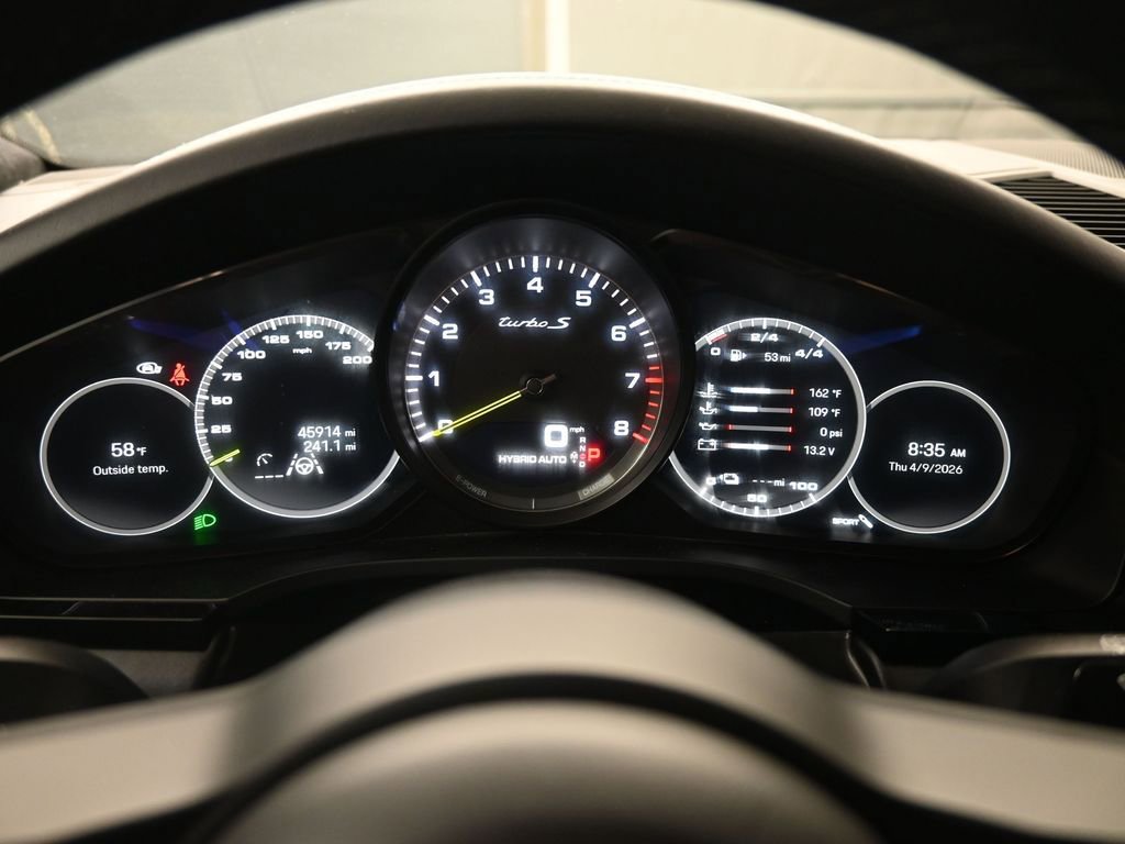 Certified 2022 Porsche Cayenne Turbo S AWD/4WD image 18