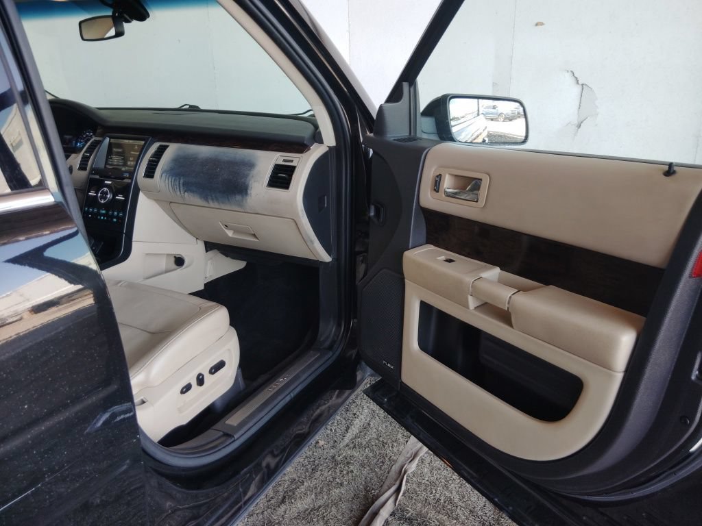 Used 2014 Ford Flex Limited w/ Equipment Group 303A AWD/4WD image 10