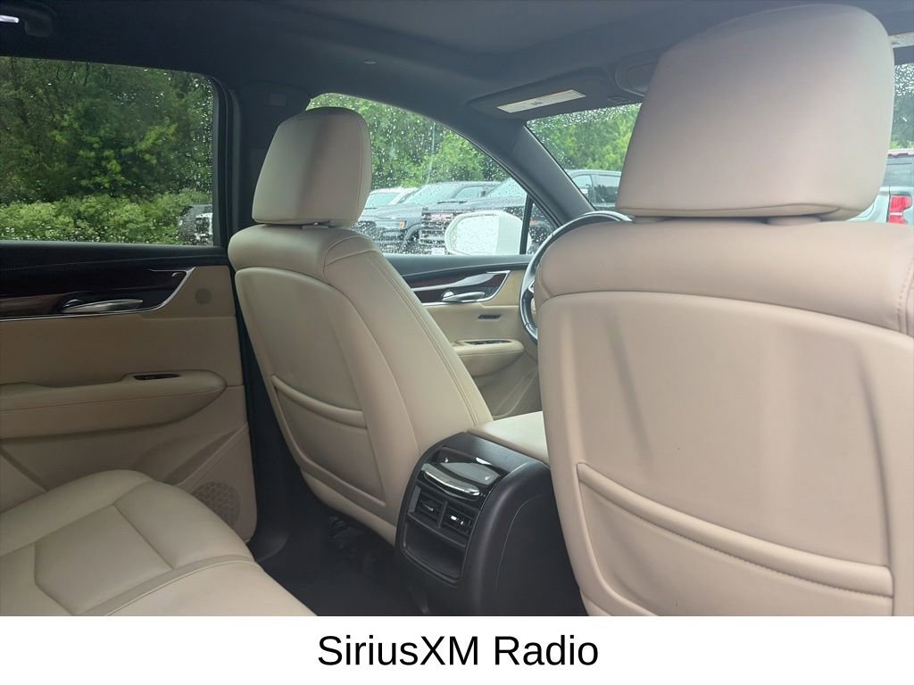 Used 2019 Cadillac XT5 Premium Luxury AWD/4WD image 14