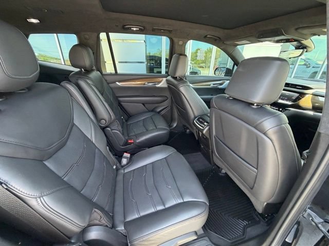 Used 2022 Cadillac XT6 Sport w/ Platinum Package AWD/4WD image 33