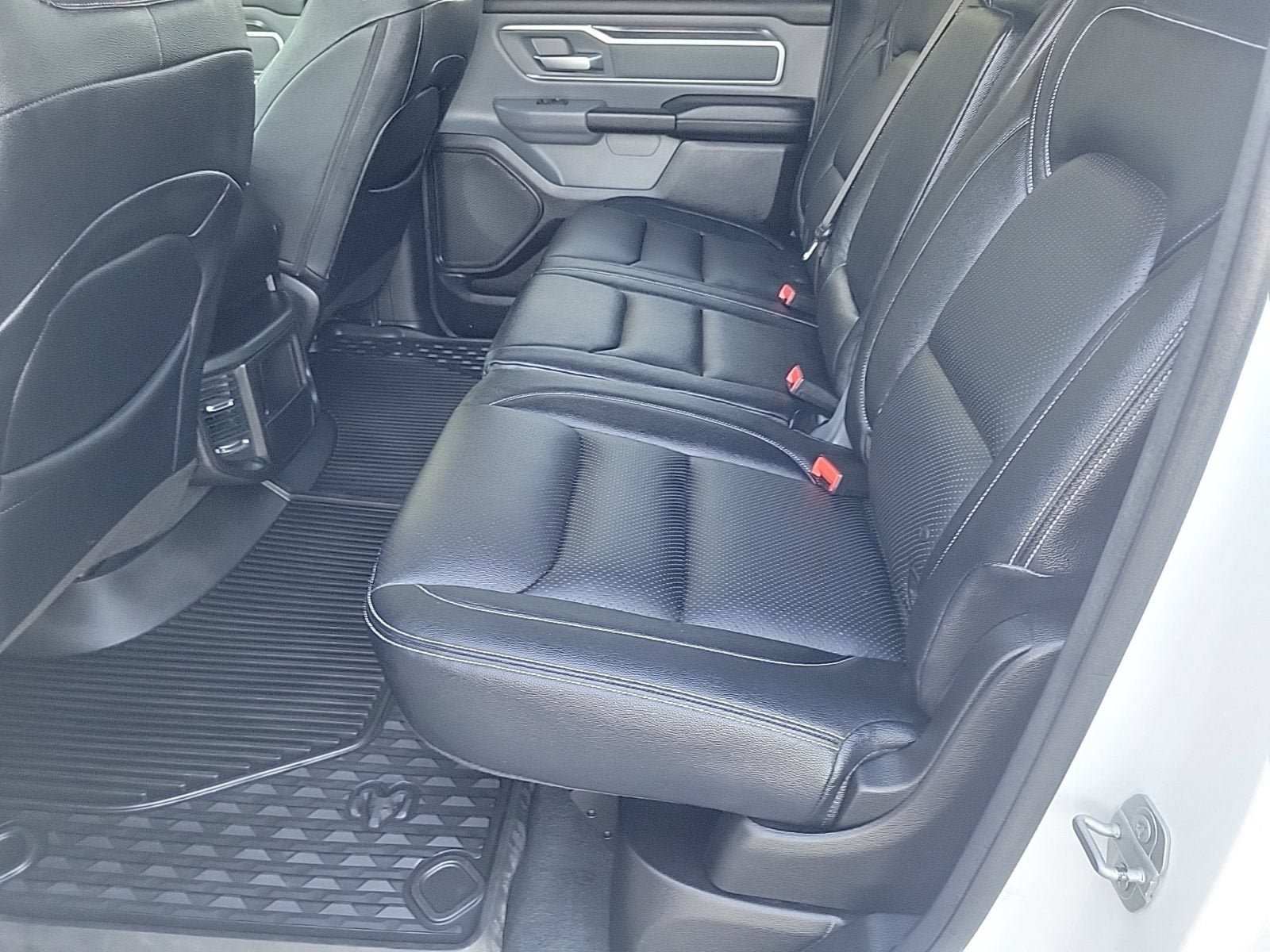 Used 2022 RAM 1500 Big Horn AWD/4WD image 17
