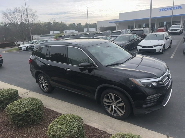 Used 2016 Honda Pilot Touring image 10