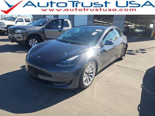 Used 2022 Tesla Model 3 Standard Range image 1