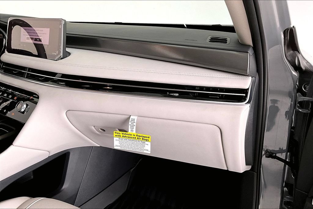New 2027 INFINITI QX60 Luxe w/ Cargo Package FWD image 11