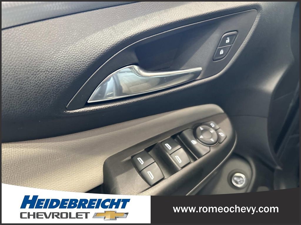 Used 2024 Buick Envista Avenir FWD image 11