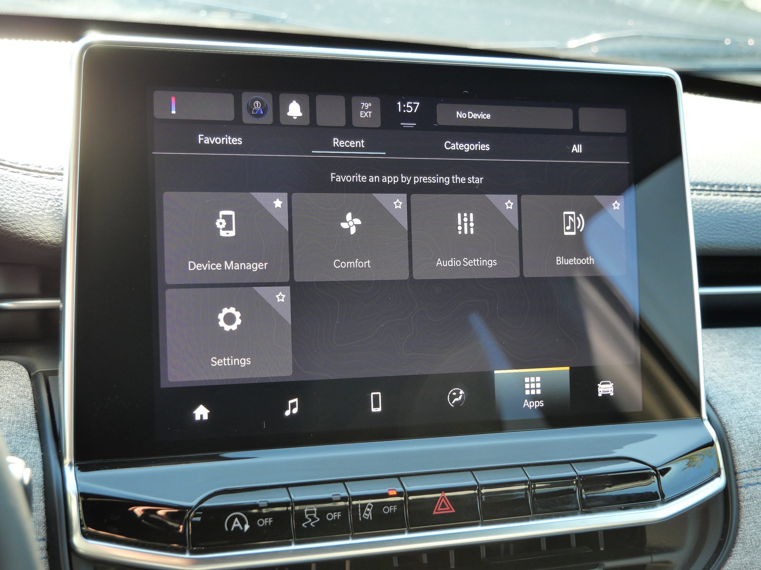 Used 2024 Jeep Compass Latitude image 34