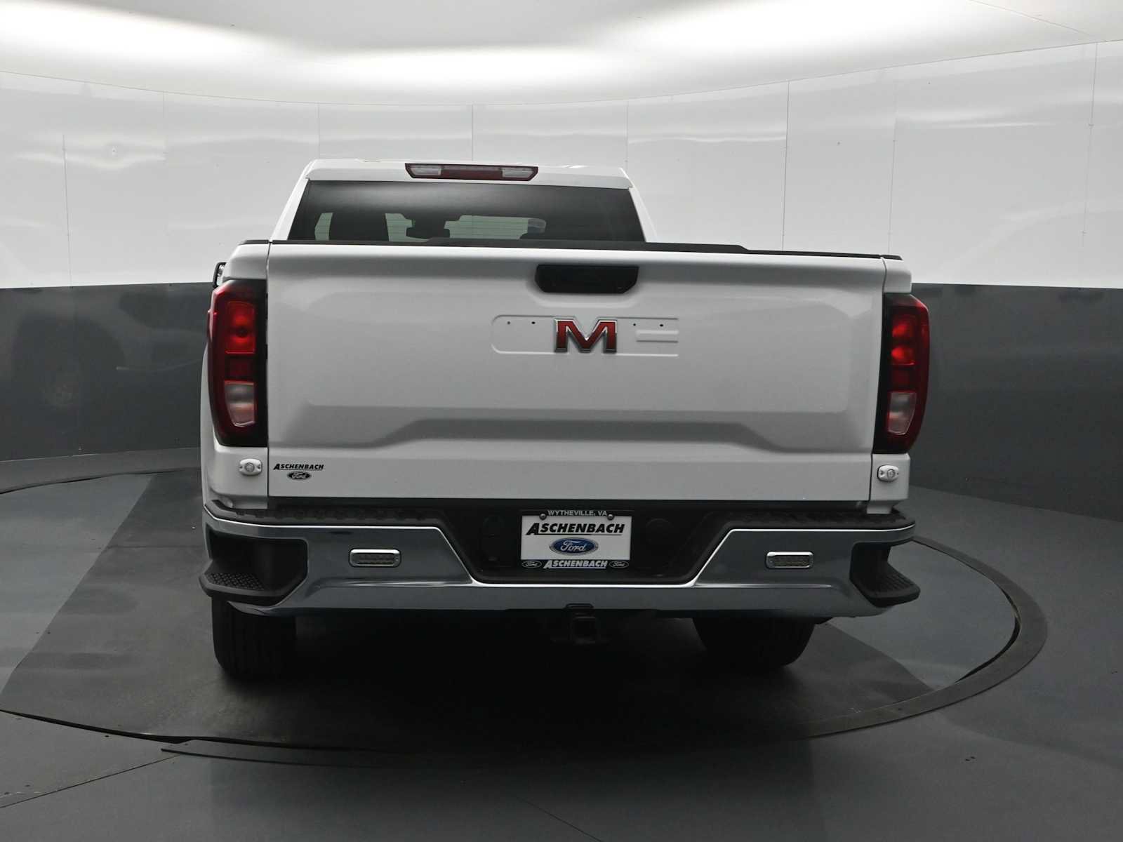 Used 2024 GMC Sierra 1500 Pro w/ Pro Value Package AWD/4WD image 8