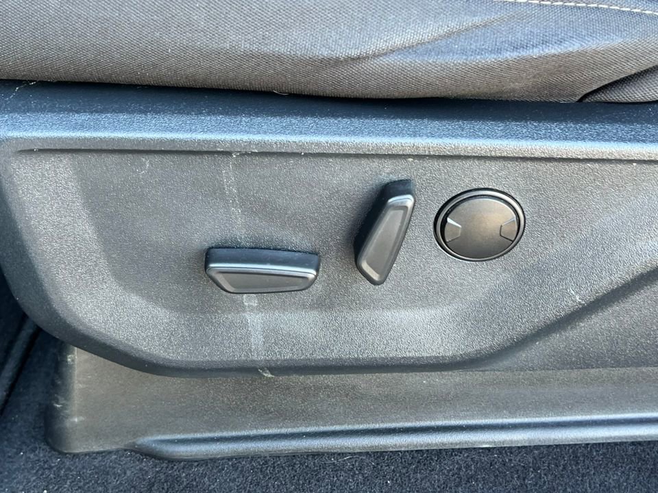 Certified 2023 Ford F150 XLT w/ Equipment Group 302A High image 12