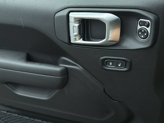 New 2026 Jeep Gladiator Mojave AWD/4WD image 27