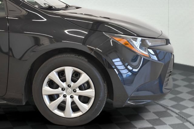 Used 2024 Toyota Corolla LE image 13