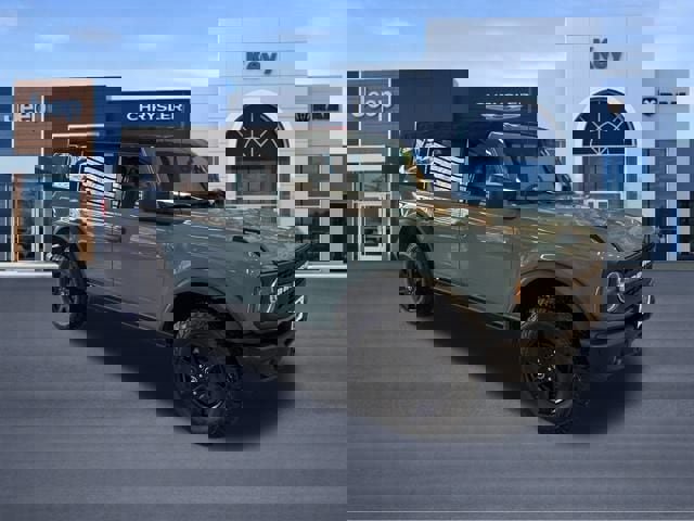 Used 2023 Ford Bronco Black Diamond image 10