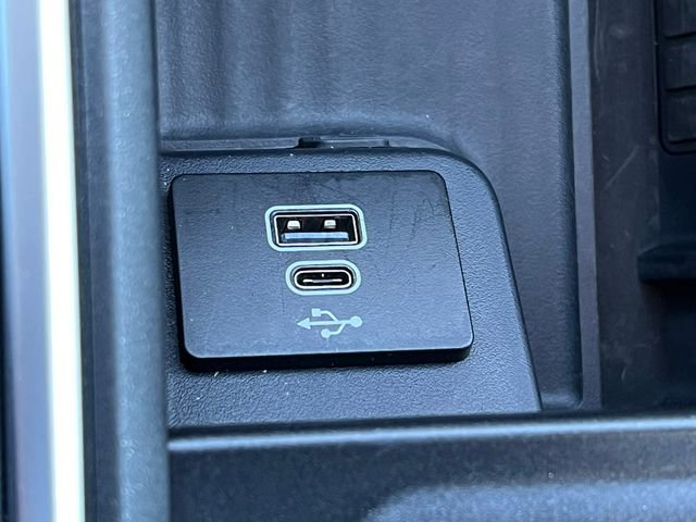 Used 2025 Ford Expedition Max Platinum image 35