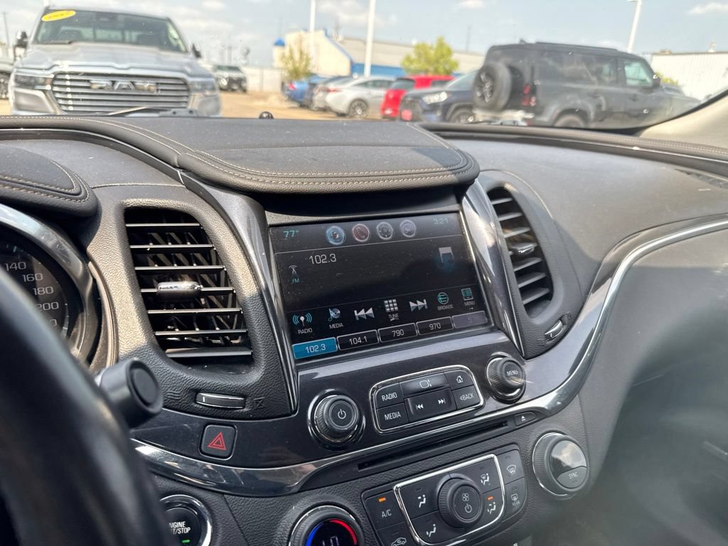 Used 2018 Chevrolet Impala Premier FWD image 13