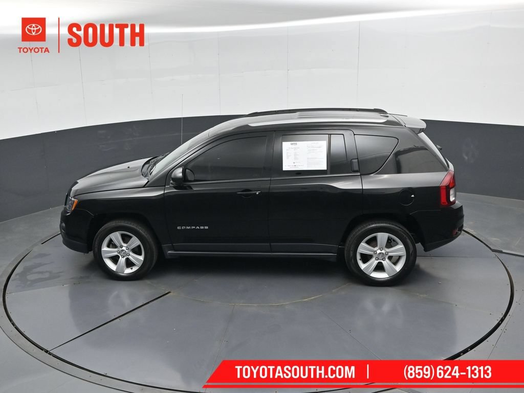 Used 2017 Jeep Compass Sport w/ Power Value Group FWD image 44