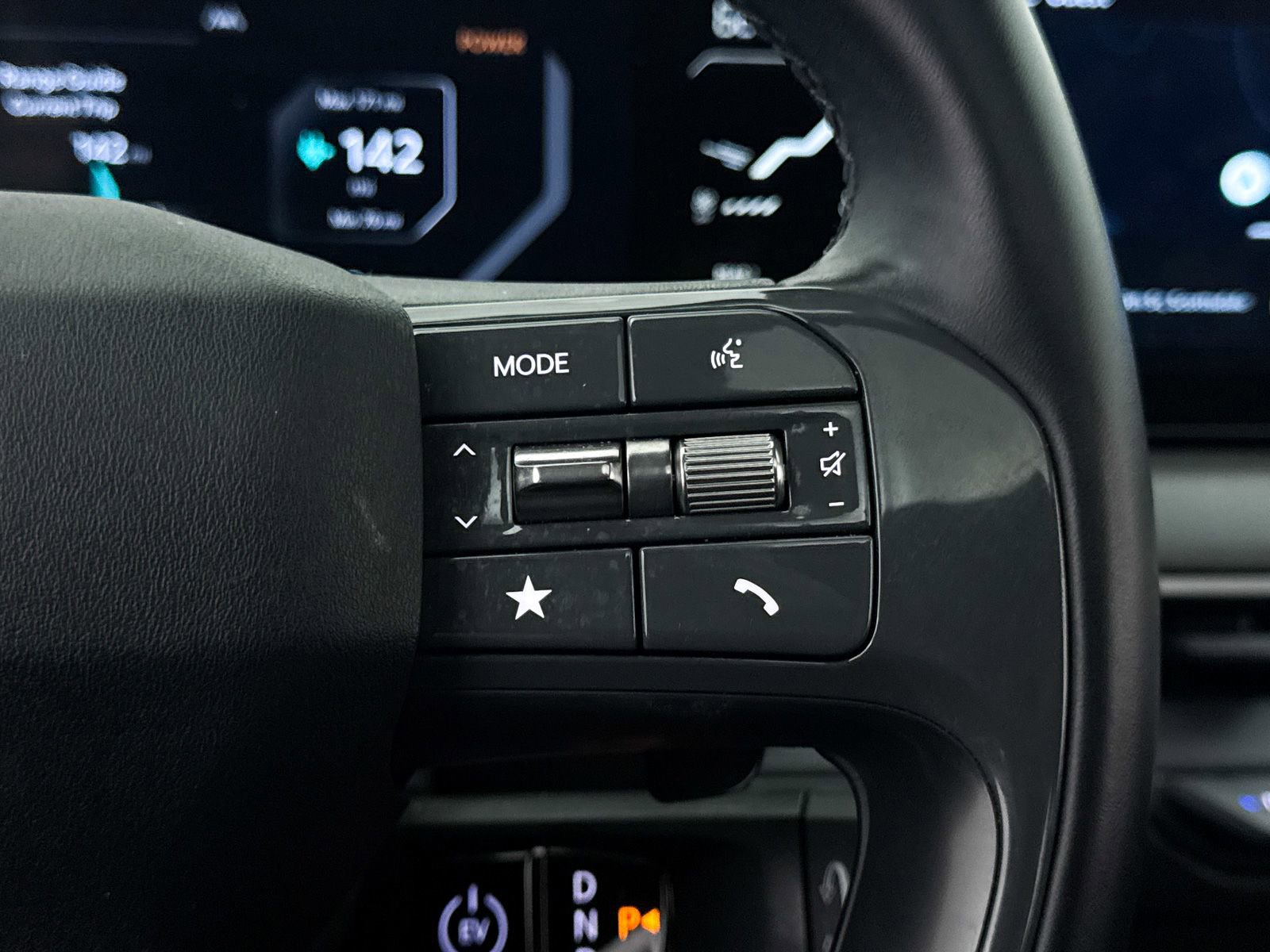 Used 2024 Kia EV9 Wind AWD/4WD image 33