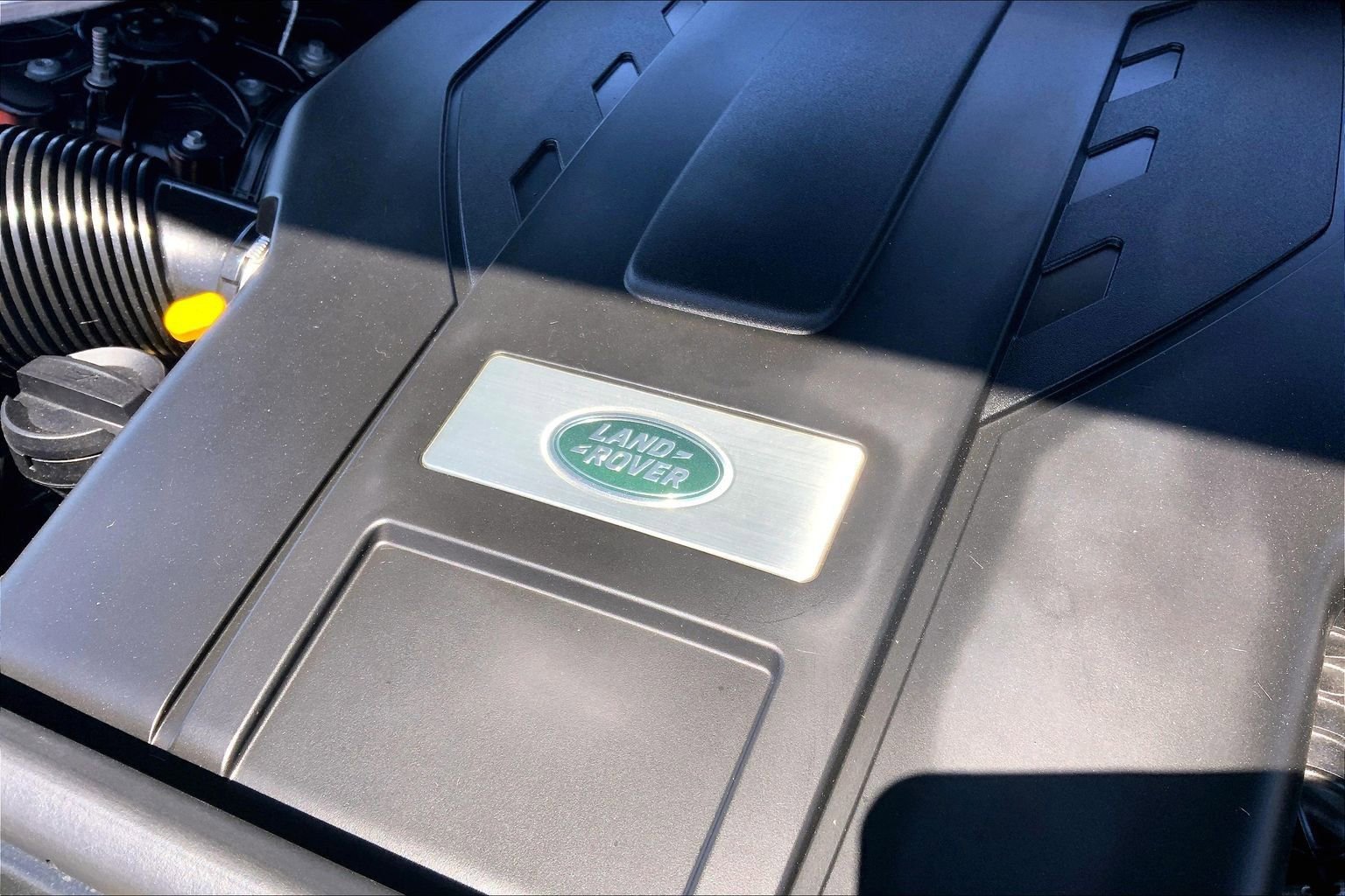 Used 2023 Land Rover Range Rover Long Wheelbase SE AWD/4WD image 32