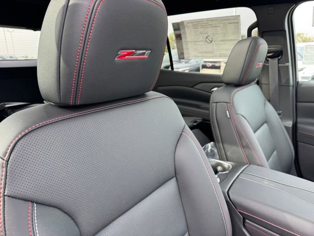 New 2026 Chevrolet Traverse Z71 w/ Enhanced Driving Package image 8