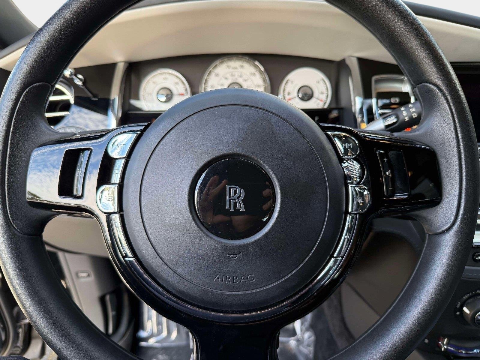 Used 2020 Rolls-Royce Ghost RWD image 54