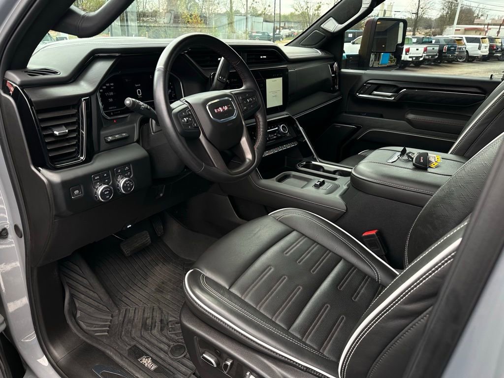 Used 2024 GMC Sierra 2500 AT4X w/ AT4X AEV Edition image 10