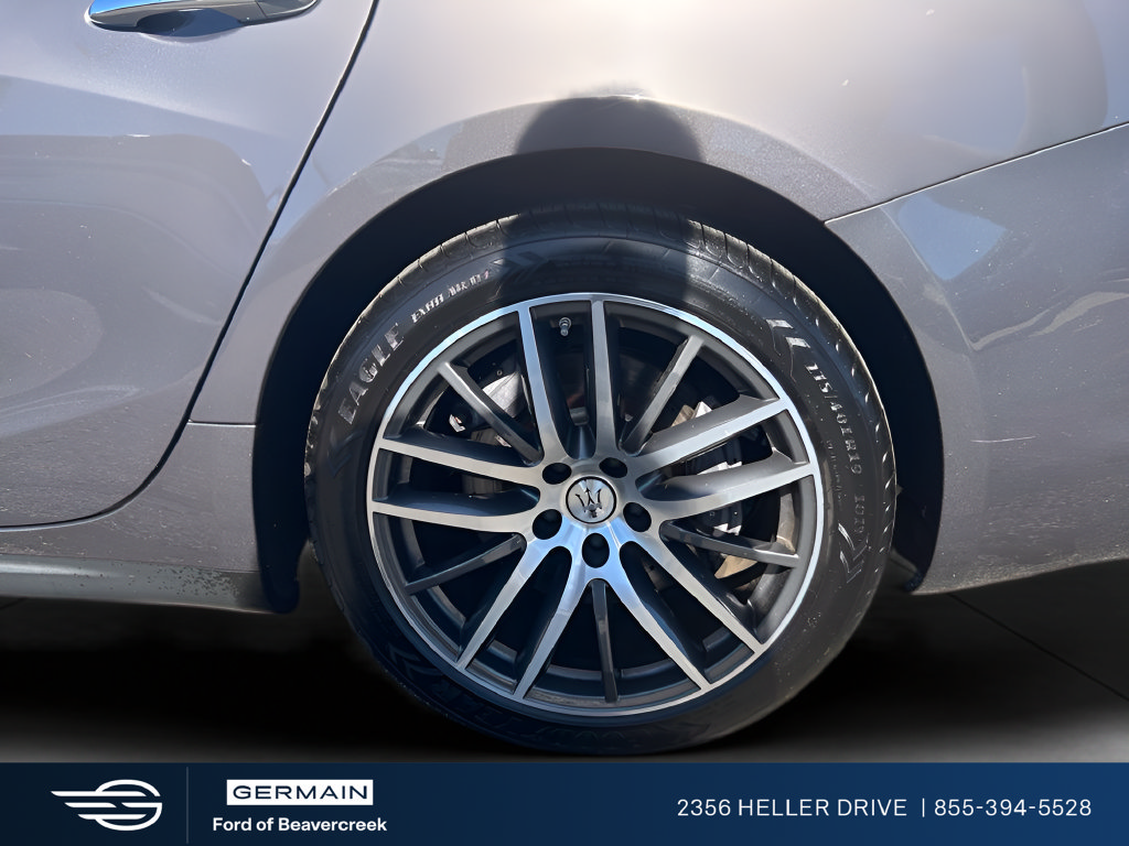 Used 2021 Maserati Ghibli S Q4 AWD/4WD image 29
