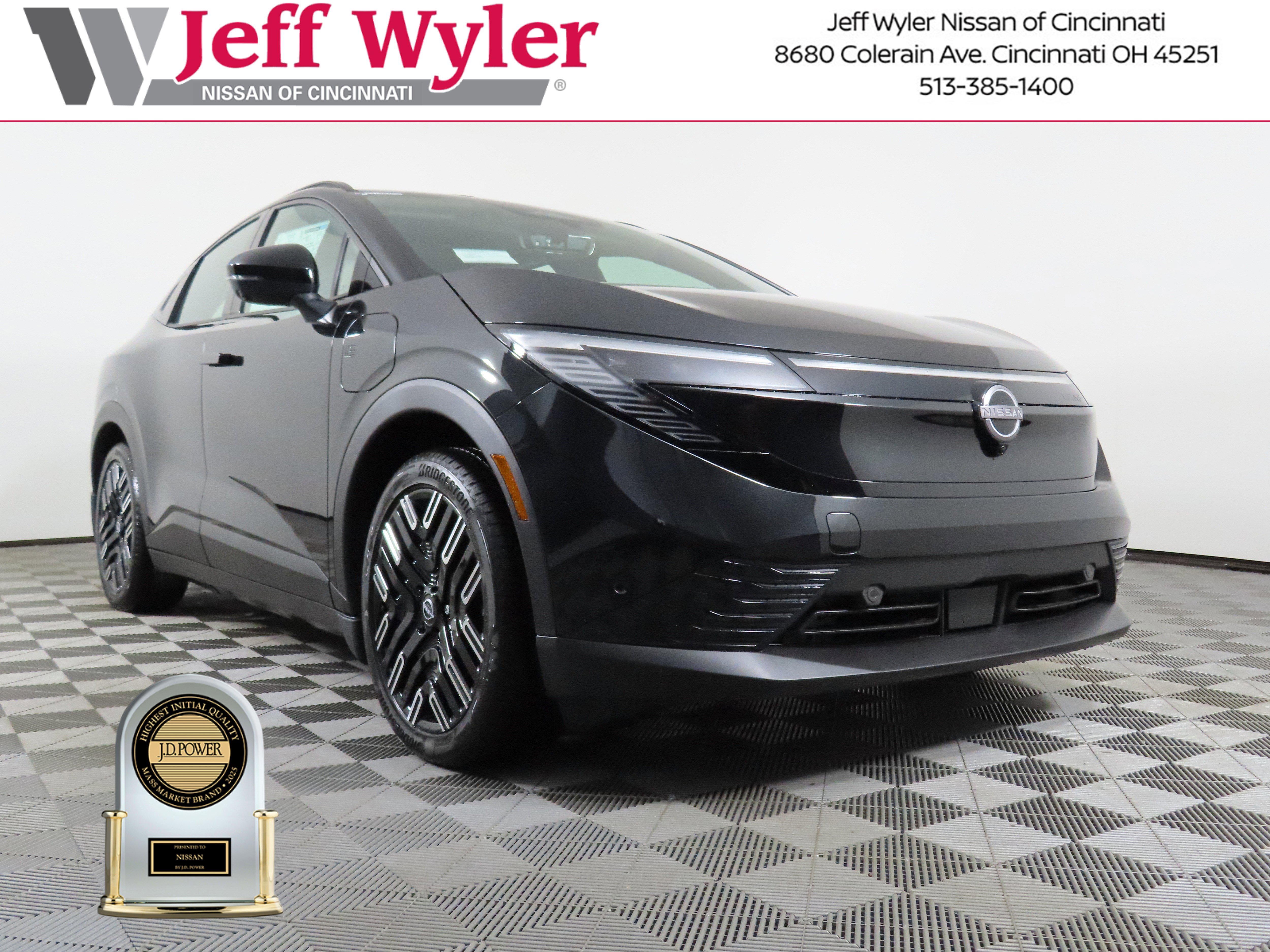 New 2026 Nissan Leaf Platinum+ w/ Cargo Package (Platinum+) image 1
