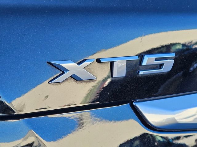 Certified 2025 Cadillac XT5 Premium Luxury image 16