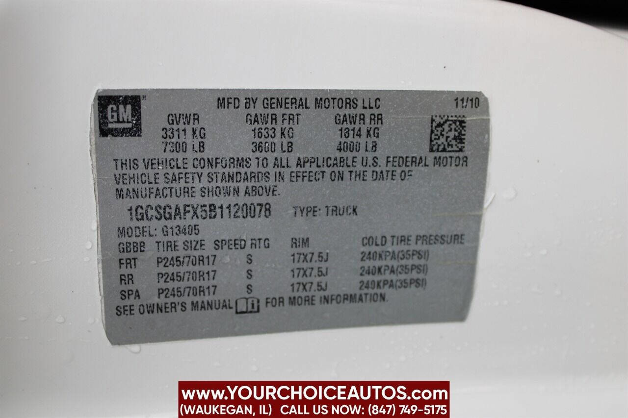 Used 2011 Chevrolet Express 1500 image 41