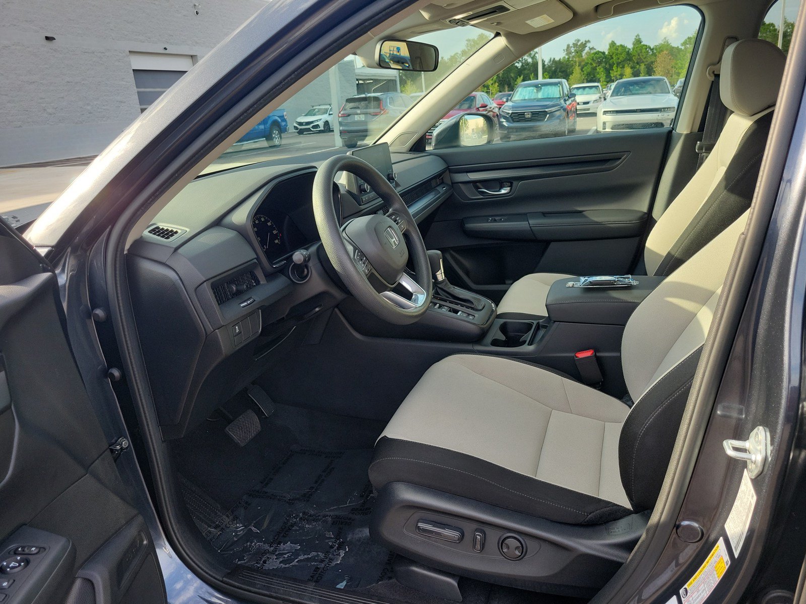 Used 2024 Honda CR-V EX image 15
