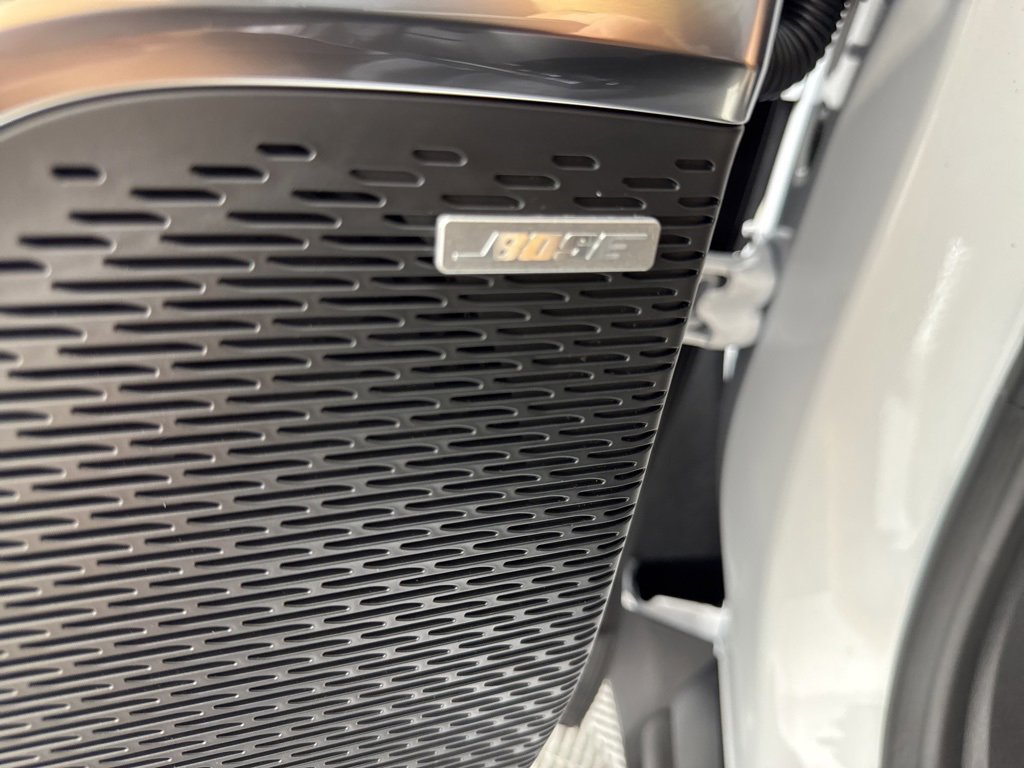 New 2025 Chevrolet Traverse LT w/ Enhanced Driving Package image 29