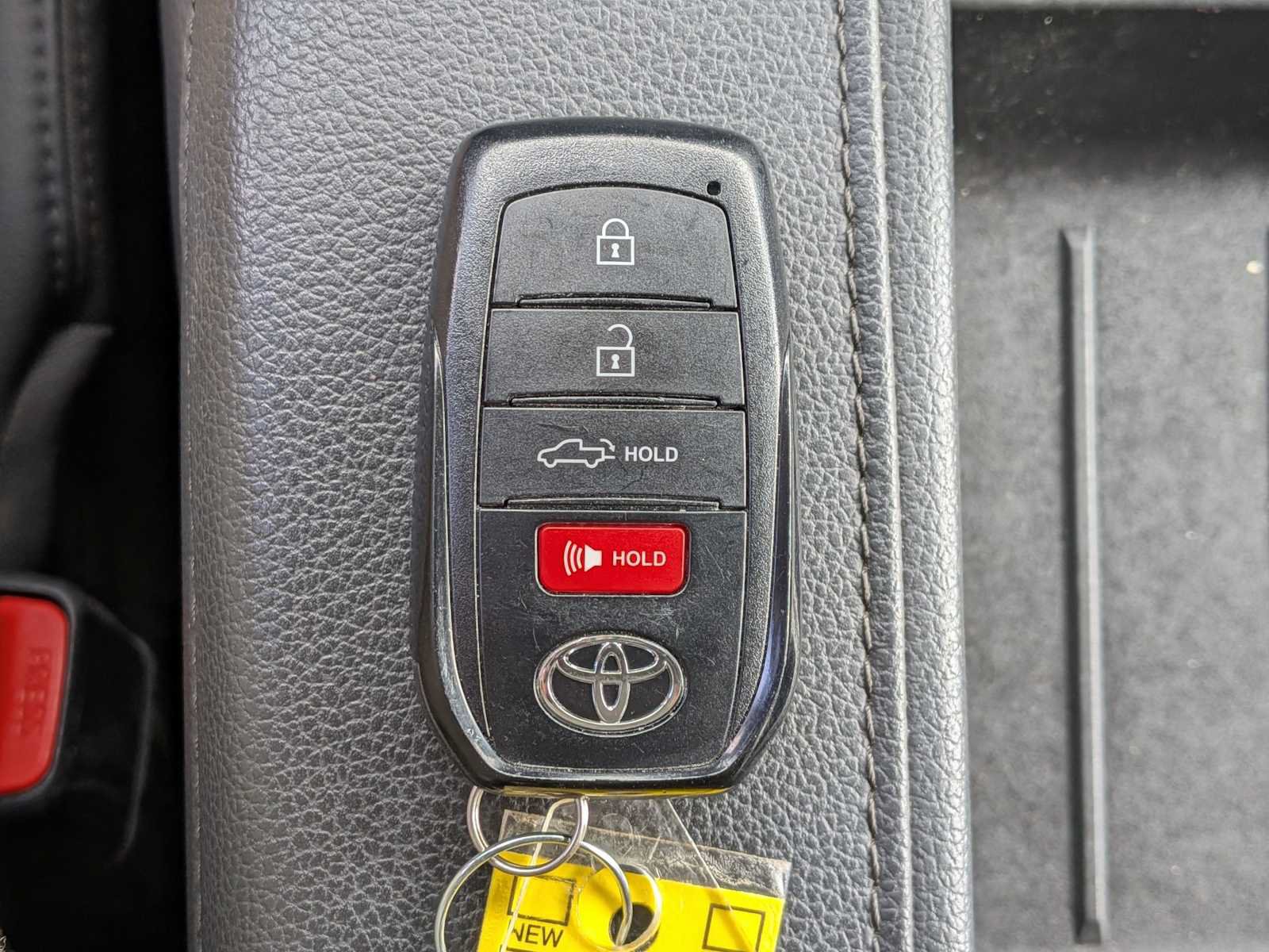 Used 2023 Toyota Tundra Limited w/ TRD Off-Road Package AWD/4WD image 32