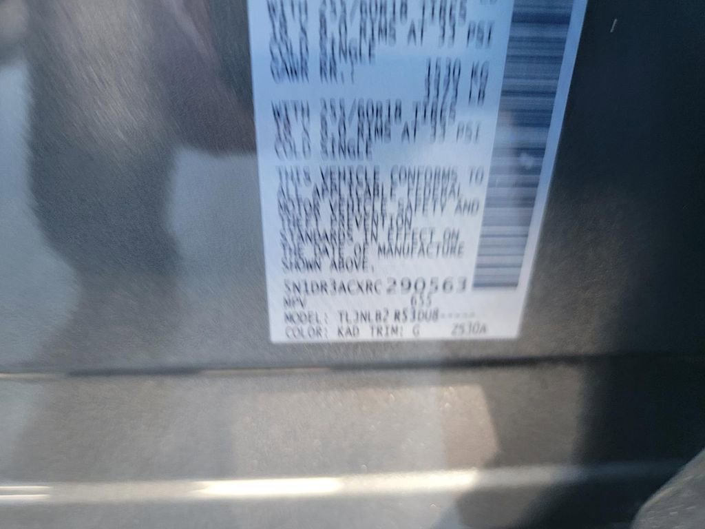 Used 2024 Nissan Pathfinder S AWD/4WD image 34