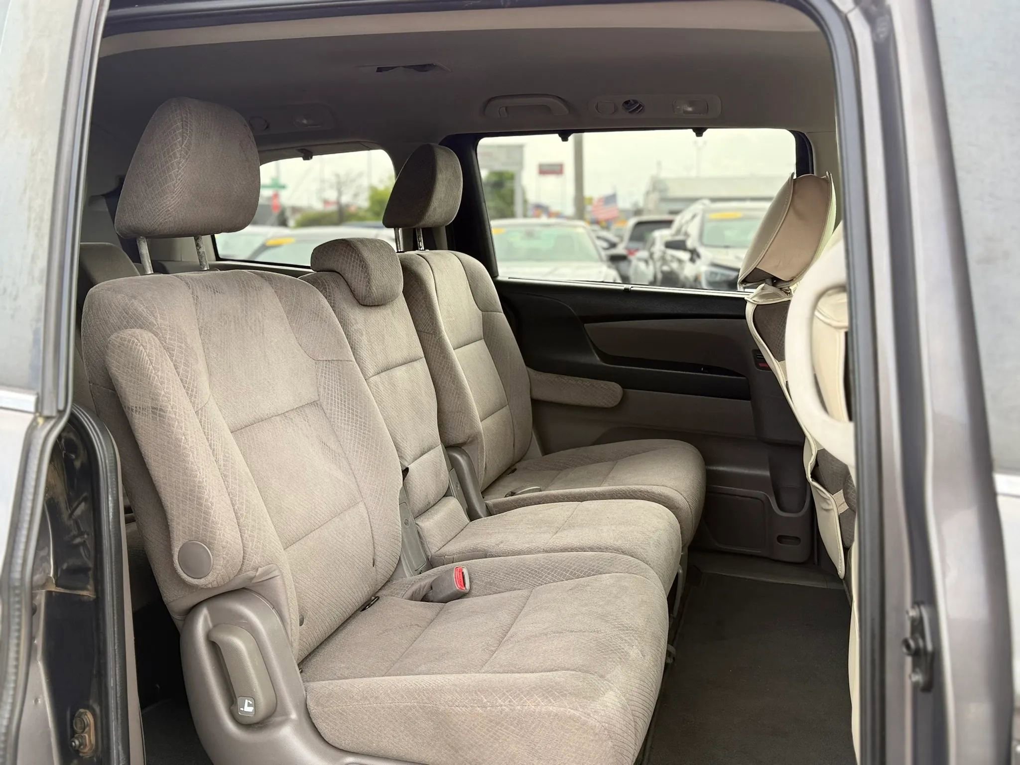 Used 2014 Honda Odyssey EX image 41
