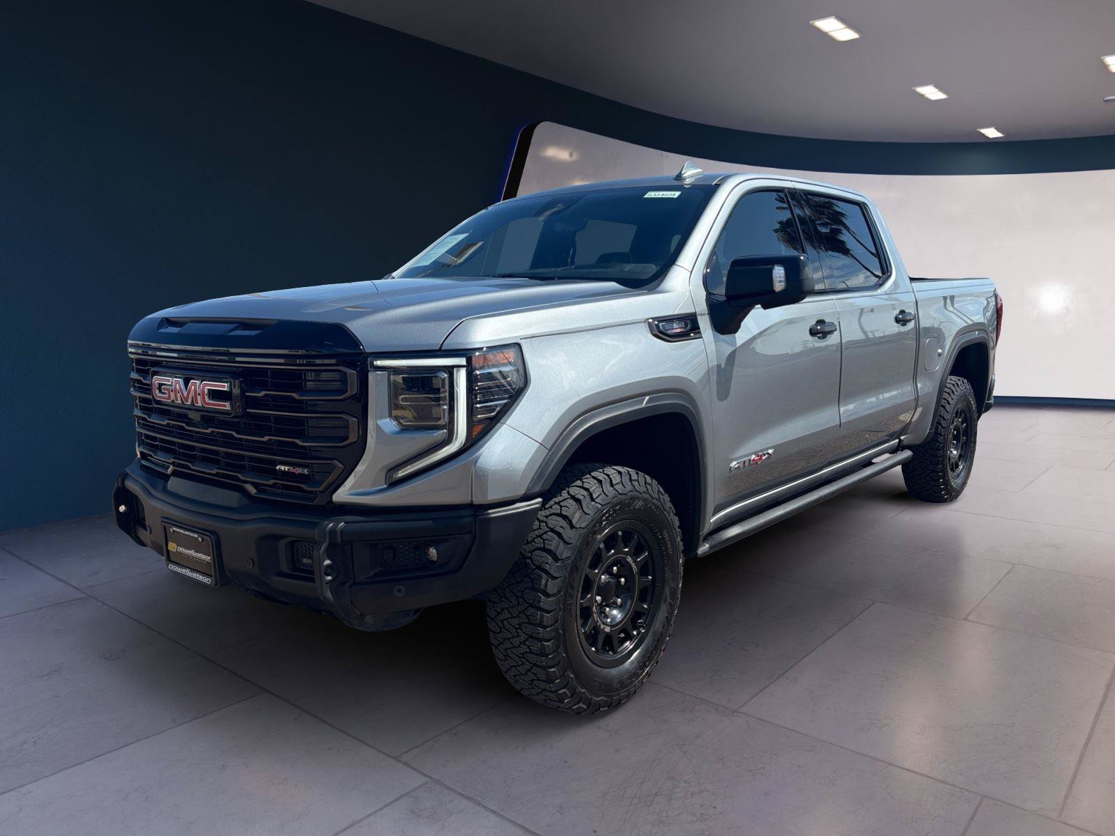 Used 2025 GMC Sierra 1500 AT4X w/ AT4X AEV Edition AWD/4WD image 1