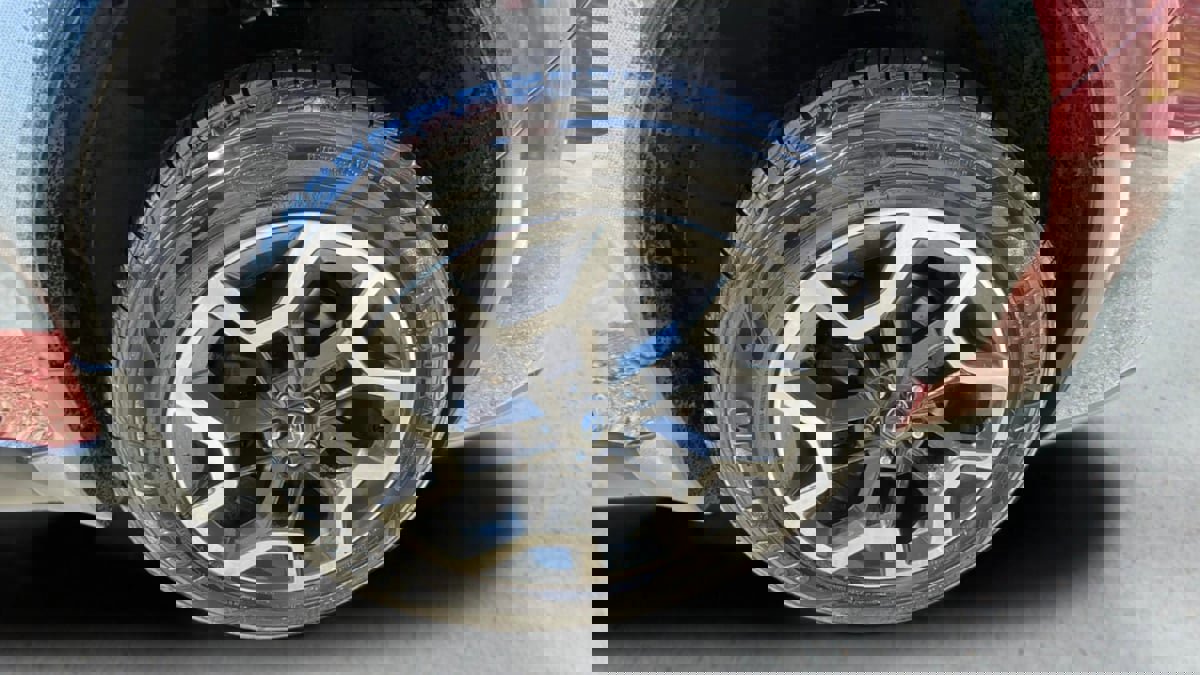 Used 2017 Subaru Crosstrek 2.0i Premium image 18