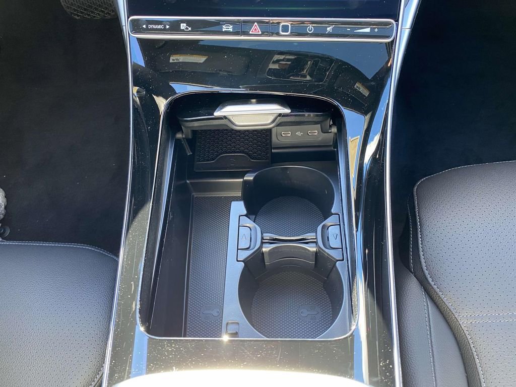 Certified 2025 Mercedes-Benz C 300 Sedan image 24