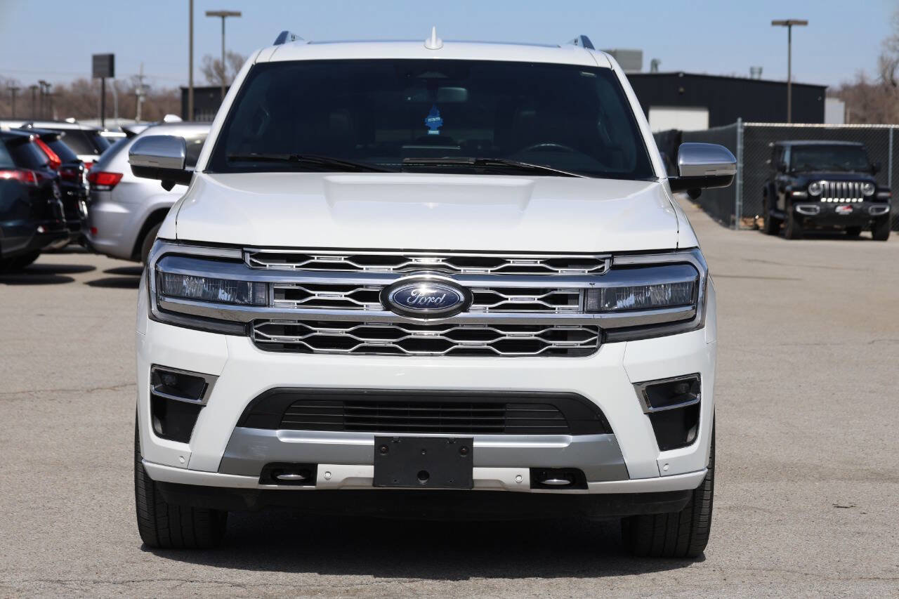 Used 2023 Ford Expedition Platinum image 5
