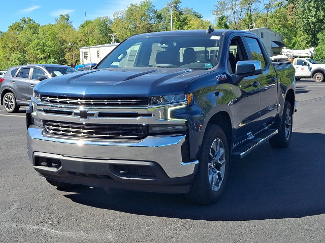 Used 2022 Chevrolet Silverado 1500 LT AWD/4WD image 5