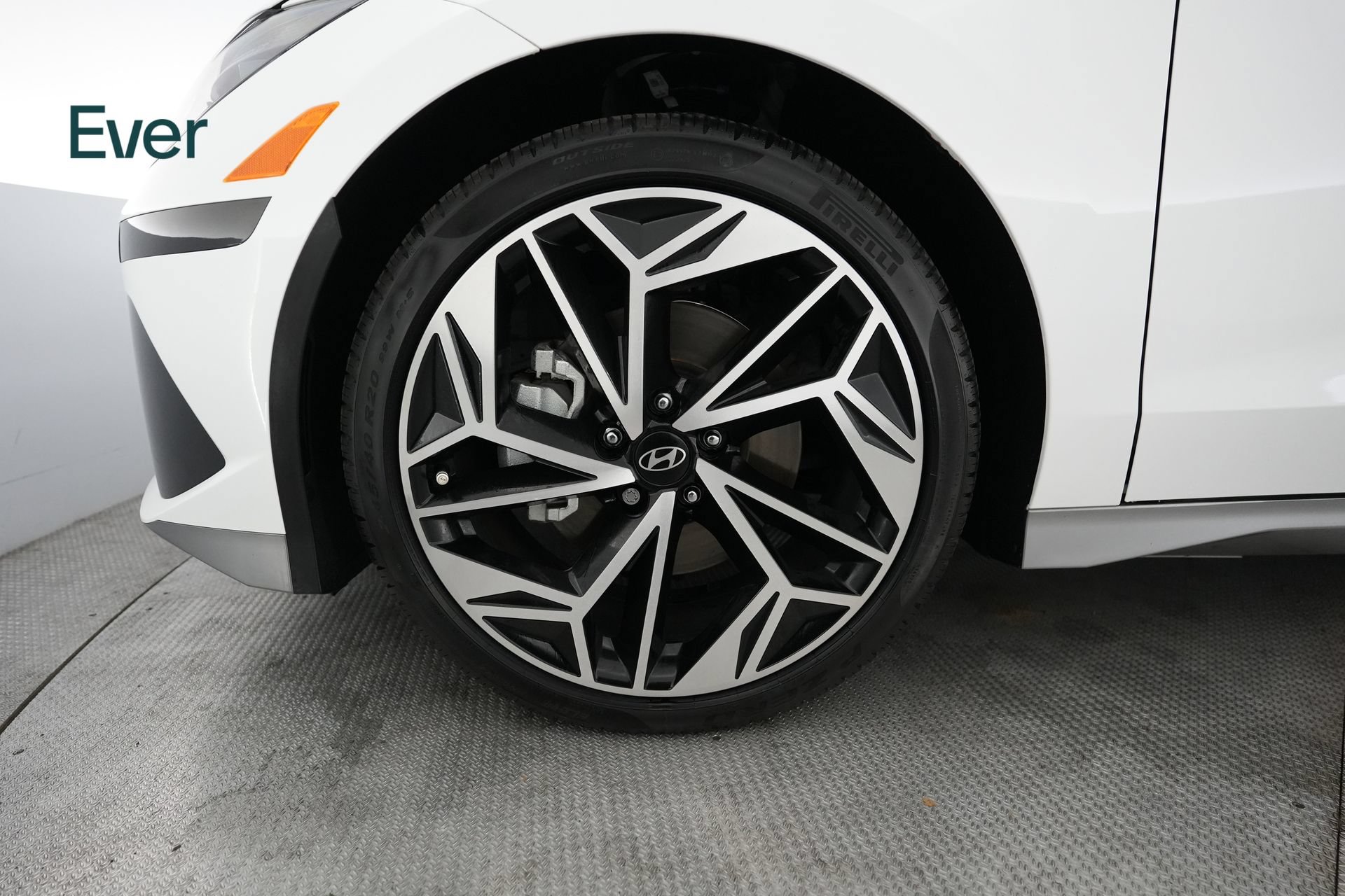 Used 2024 Hyundai Ioniq 6 Limited RWD image 19