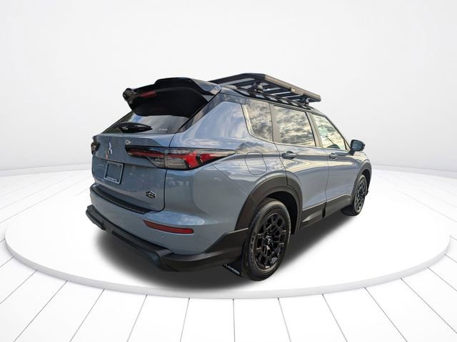 New 2026 Mitsubishi Outlander Trail Edition image 4