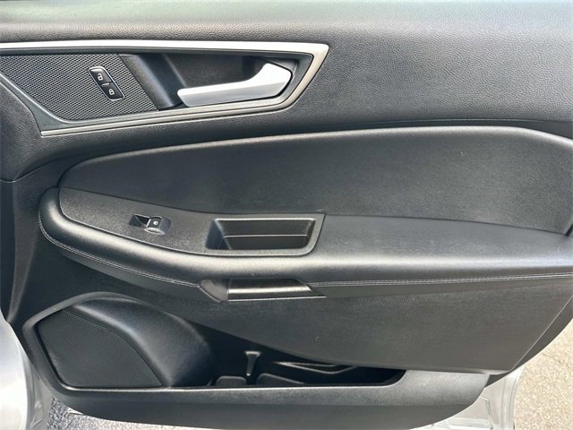 Used 2024 Ford Edge SEL image 28