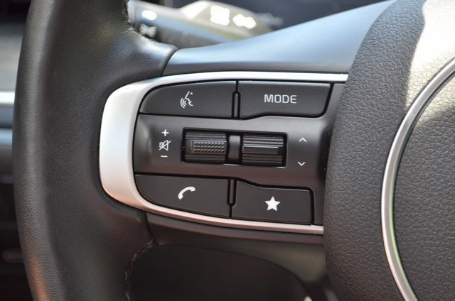 Used 2025 Kia K5 EX image 20