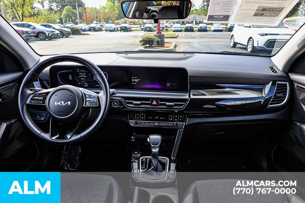Used 2025 Kia Seltos S FWD image 29